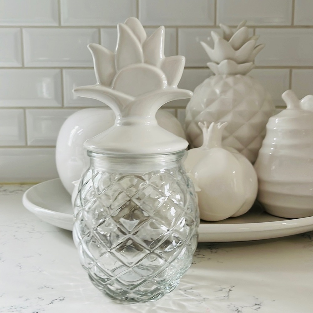 Target Bullseye’s  Glass Pineapple 🍍 Jar